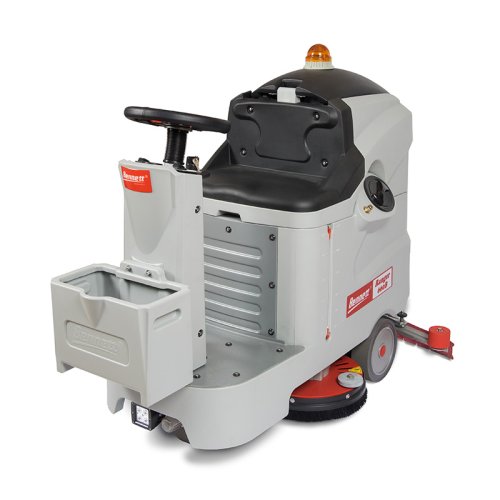 Поломоечная машина с местом оператора Bennett Ranger R660b (li-ion 24В / 105Ач)